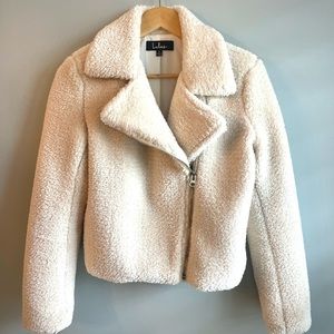 Cozy Business Cream Faux Fur Moto Jacket Size: Small
